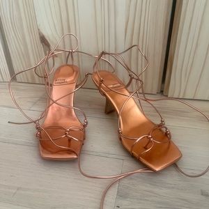 Brand new Jeffrey Campbell vipera heels size 8 in rose gold